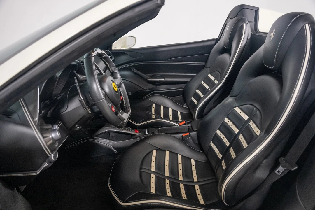 2017 Ferrari 488 Spider - Image 28 of 31