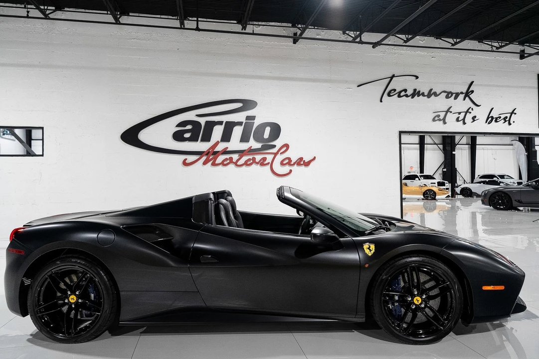 2017 Ferrari 488 - Image 8 of 31