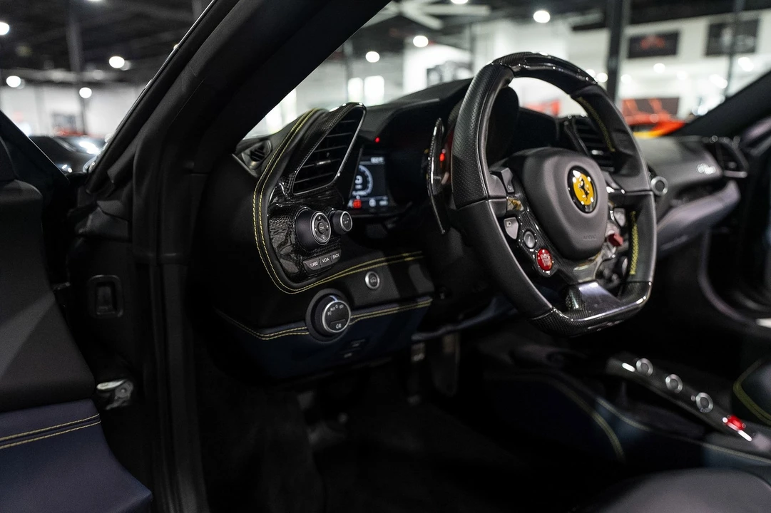 2017 Ferrari 488 - Image 28 of 31