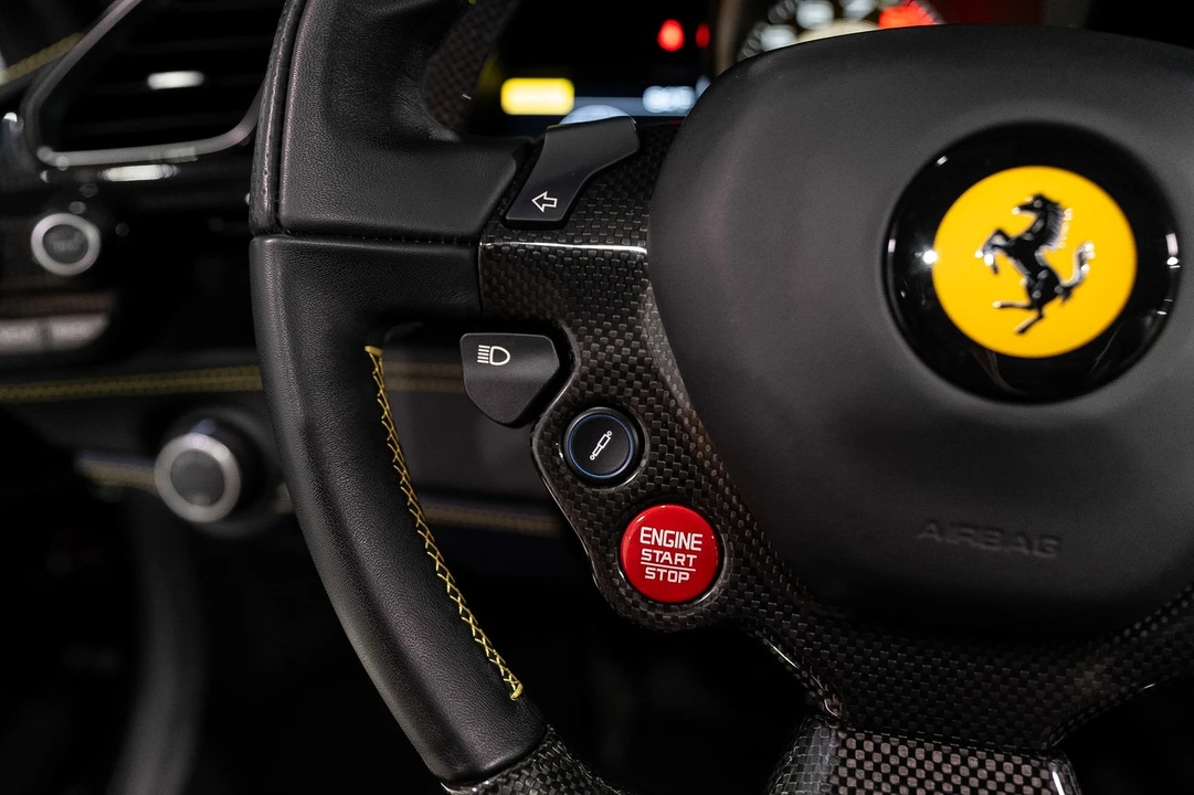 2017 Ferrari 488 - Image 23 of 31
