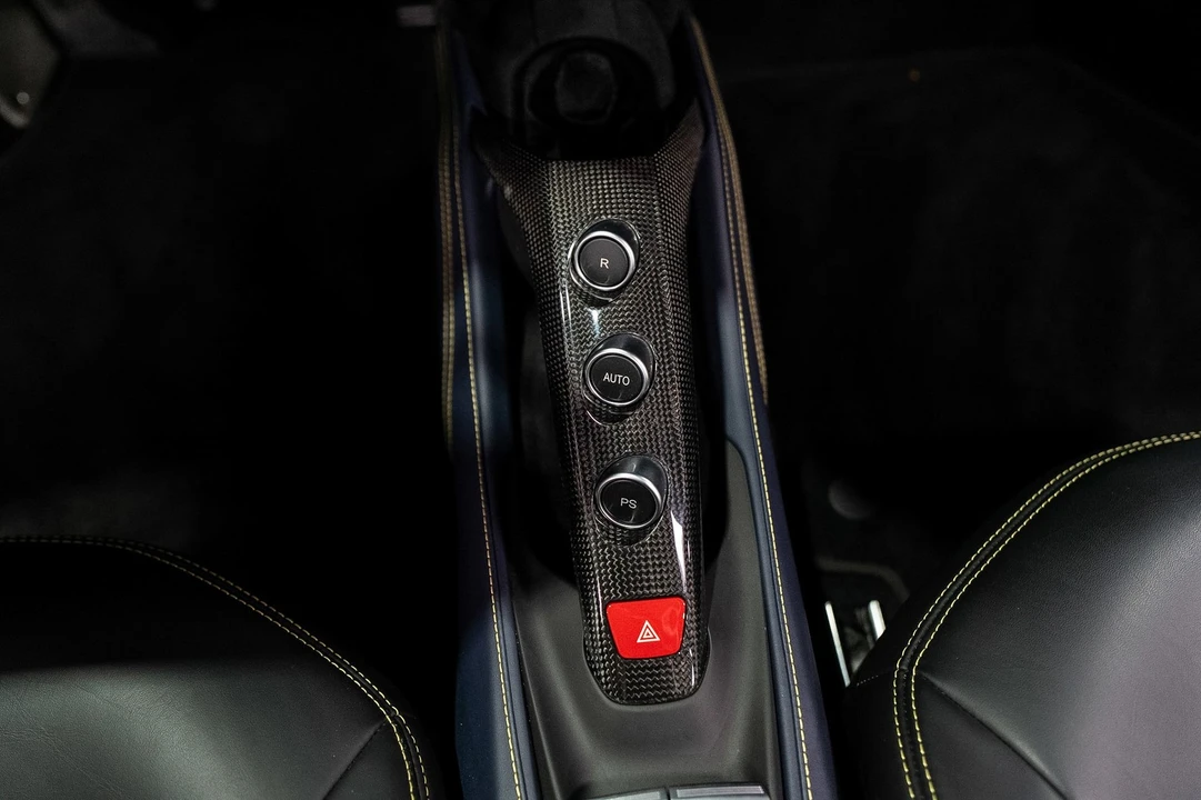 2017 Ferrari 488 - Image 27 of 31