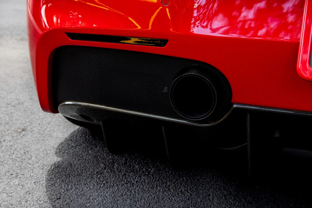 2017 Ferrari 488 Spider - Image 30 of 31