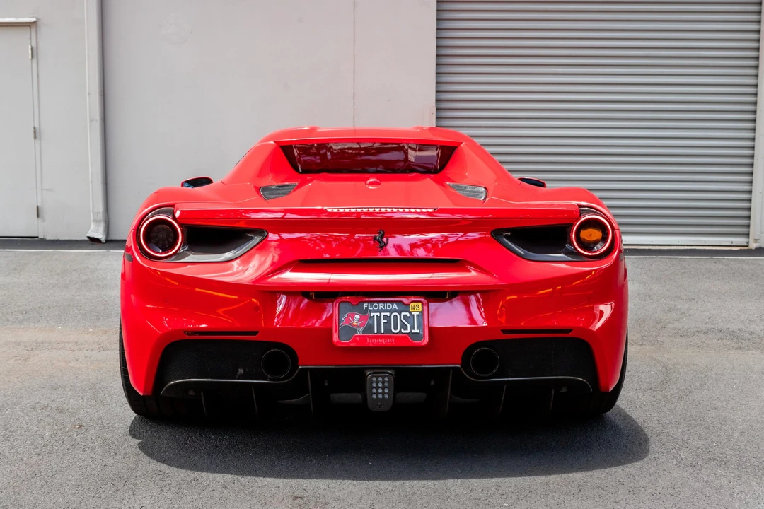 2017 Ferrari 488 Spider - Image 9 of 31