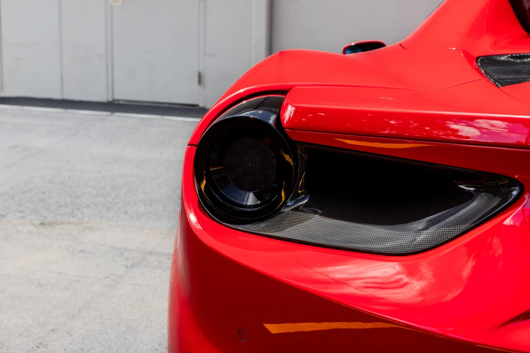 2017 Ferrari 488 Spider - Image 26 of 31