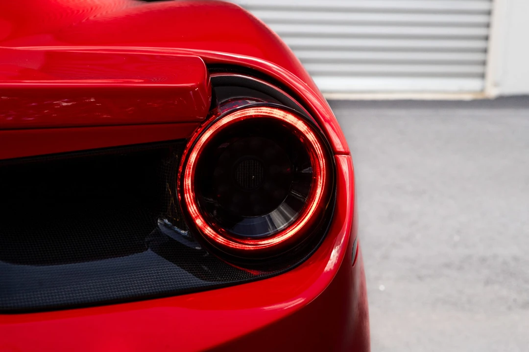2017 Ferrari 488 Spider - Image 24 of 31