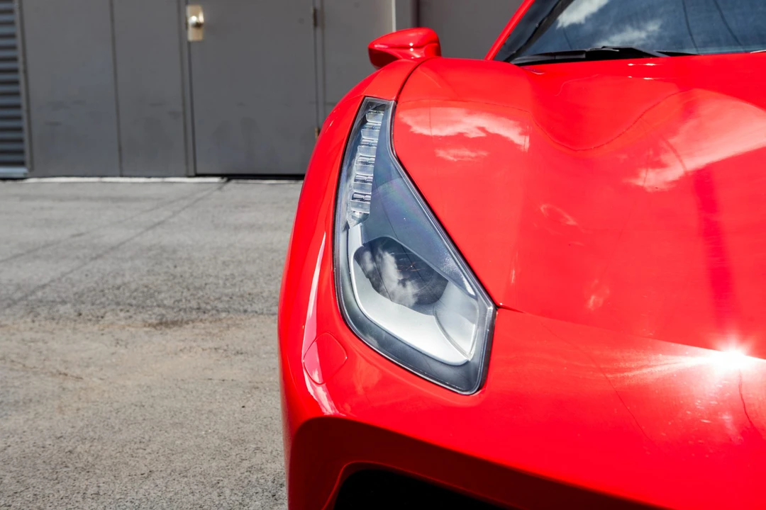2017 Ferrari 488 Spider - Image 14 of 31