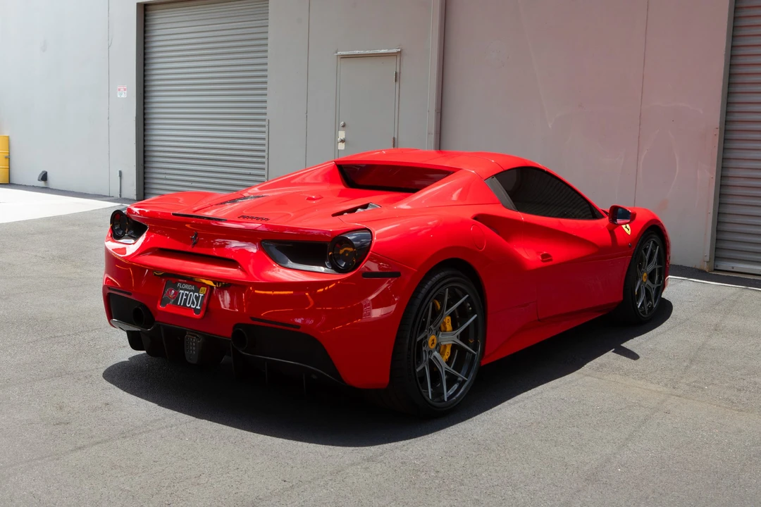 2017 Ferrari 488 Spider - Image 7 of 31