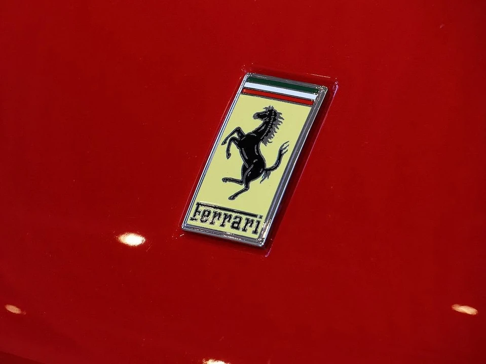 2017 Ferrari 488 Spider - Image 19 of 31