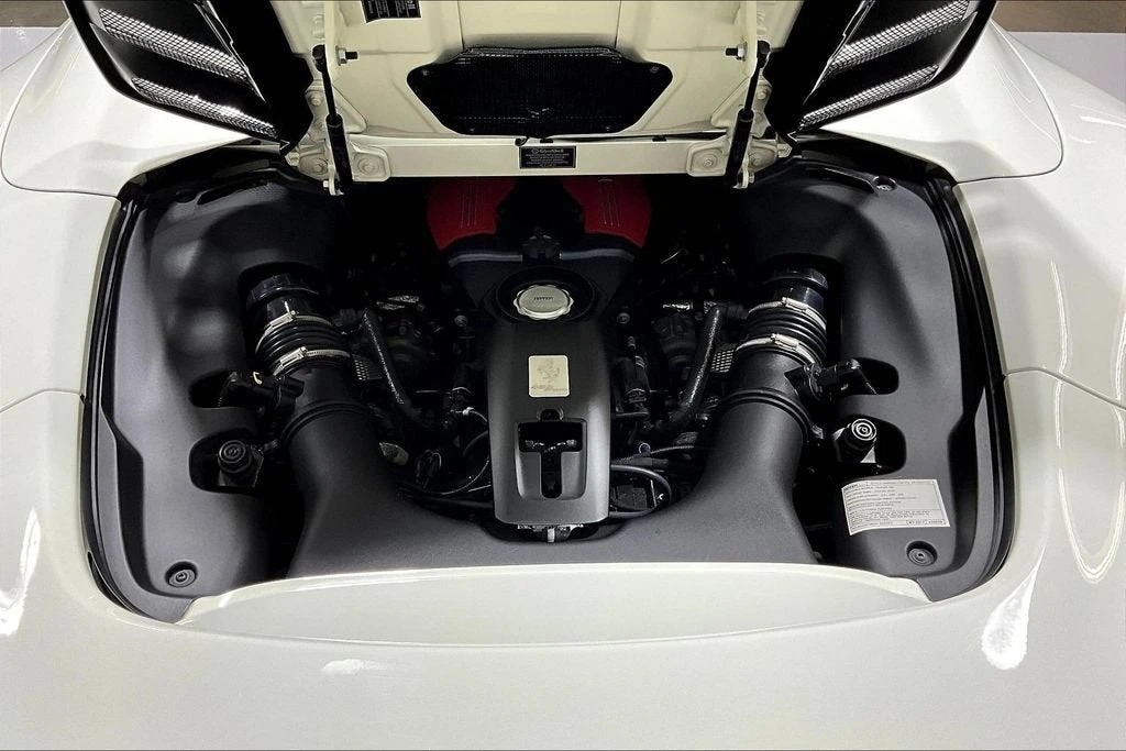 2017 Ferrari 488 Spider - Image 23 of 29