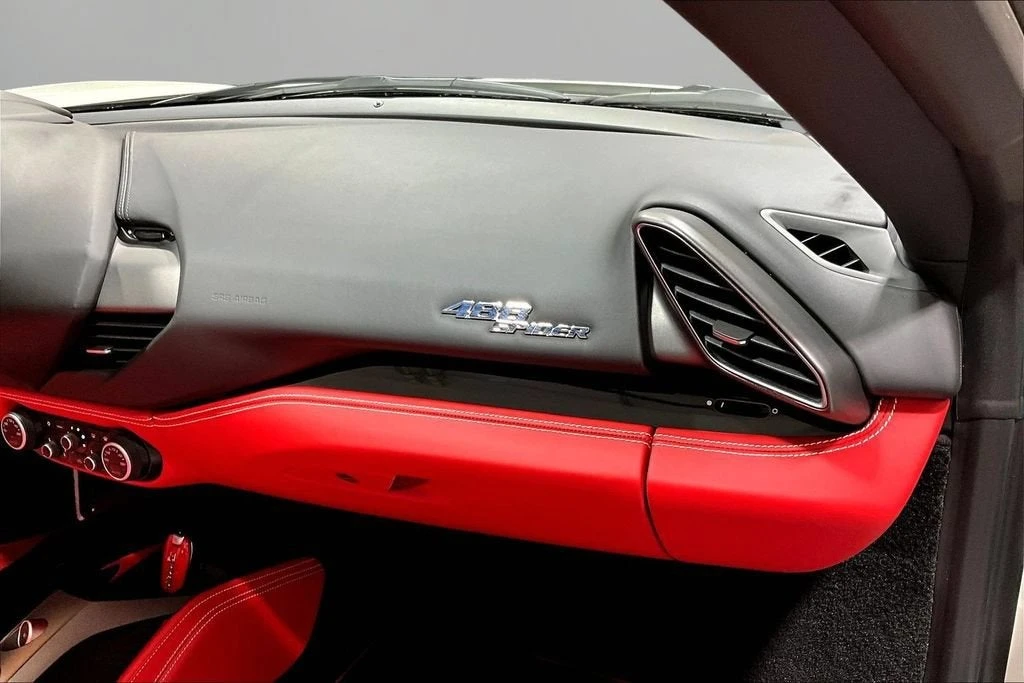 2017 Ferrari 488 Spider - Image 20 of 29