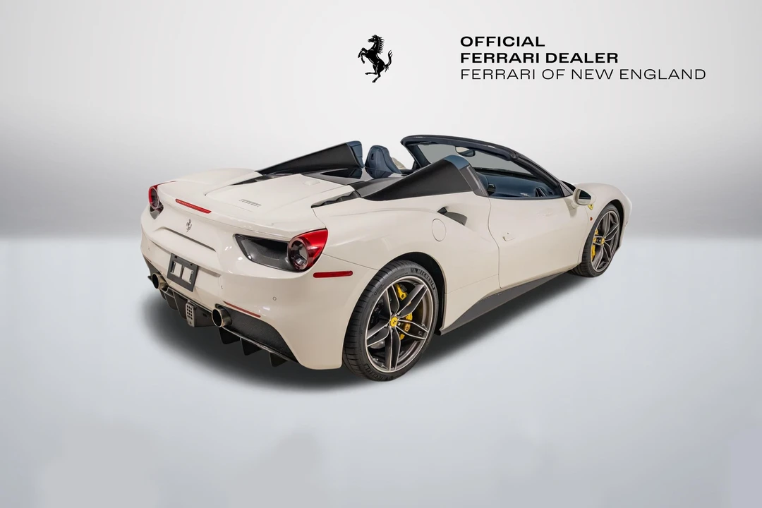 2017 Ferrari 488 Spider - Image 16 of 31