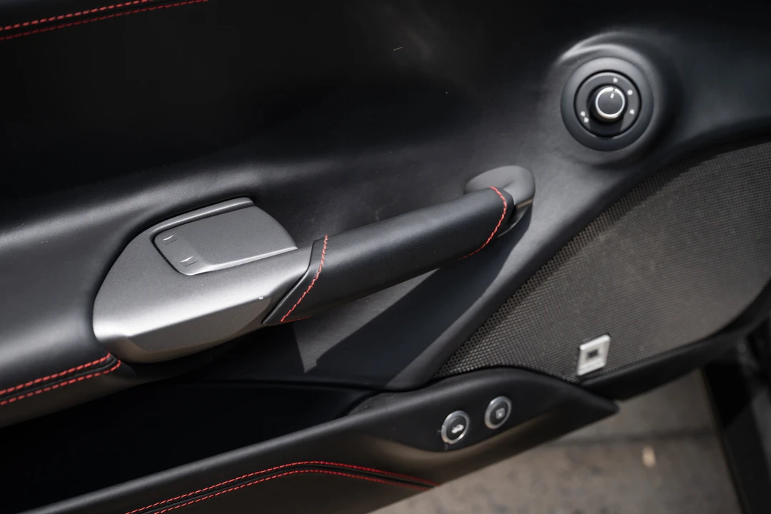 2017 Ferrari 488 Spider - Image 28 of 31