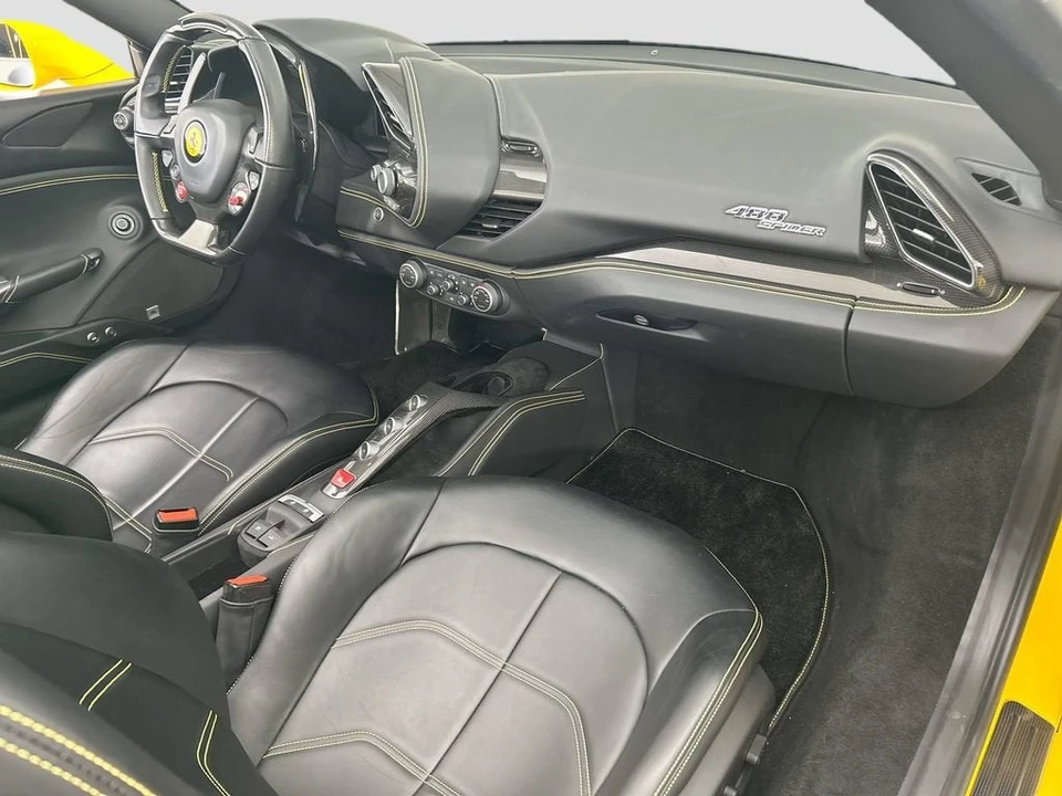 2017 Ferrari 488 Spider - Image 24 of 31