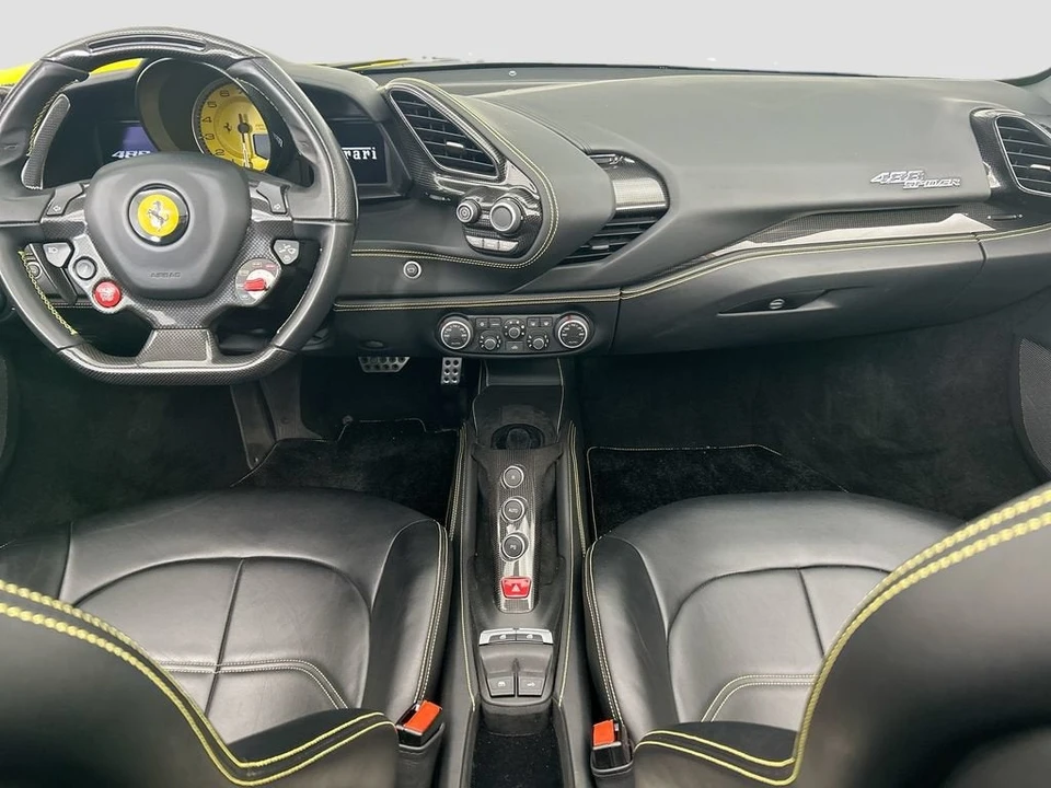 2017 Ferrari 488 Spider - Image 21 of 31