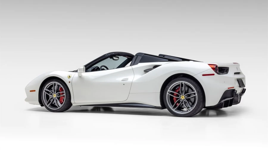 2017 Ferrari 488 Spider - Image 17 of 31
