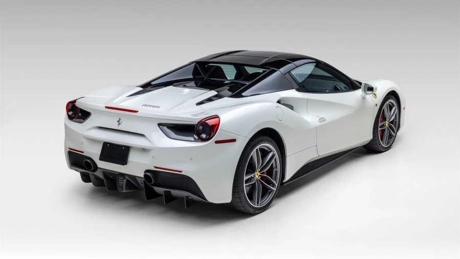 2017 Ferrari 488 Spider - Image 10 of 31