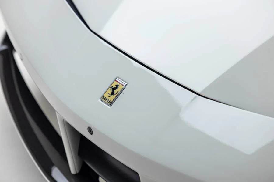 2017 Ferrari 488 Spider - Image 30 of 31