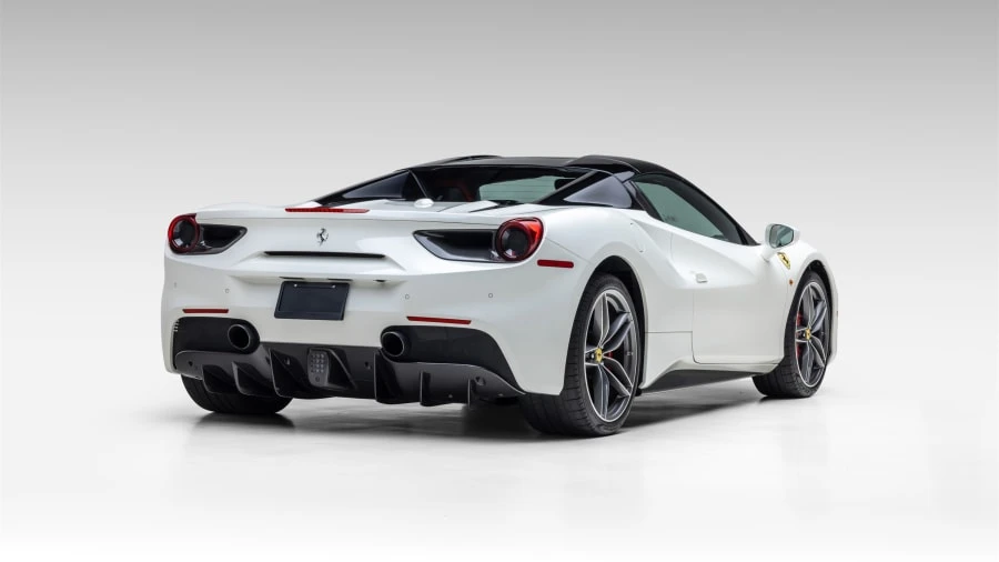 2017 Ferrari 488 Spider - Image 3 of 31