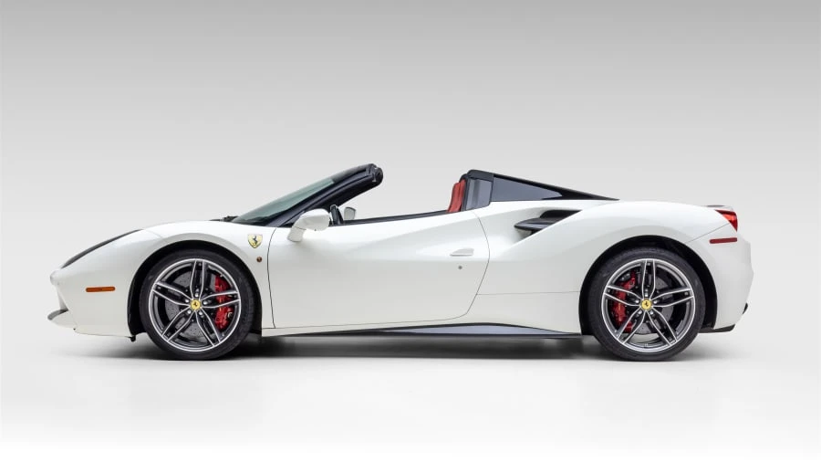 2017 Ferrari 488 Spider - Image 2 of 31