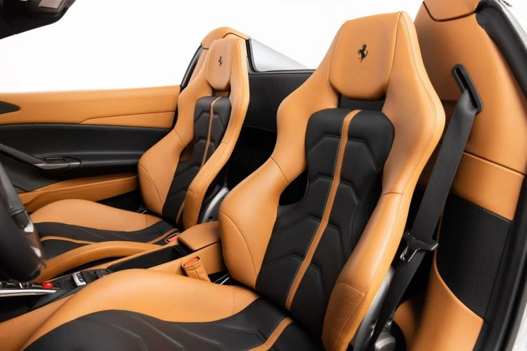 2017 Ferrari 488 Spider - Image 3 of 6