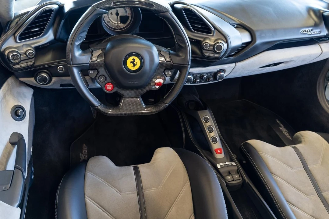 2017 Ferrari 488 Spider - Image 3 of 21