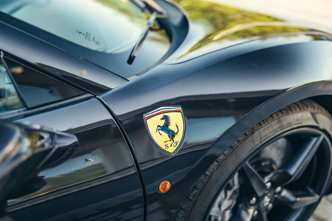 2017 Ferrari 488 Spider - Image 23 of 31