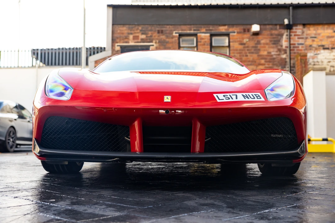 2017 Ferrari 488 Spider - Image 17 of 31
