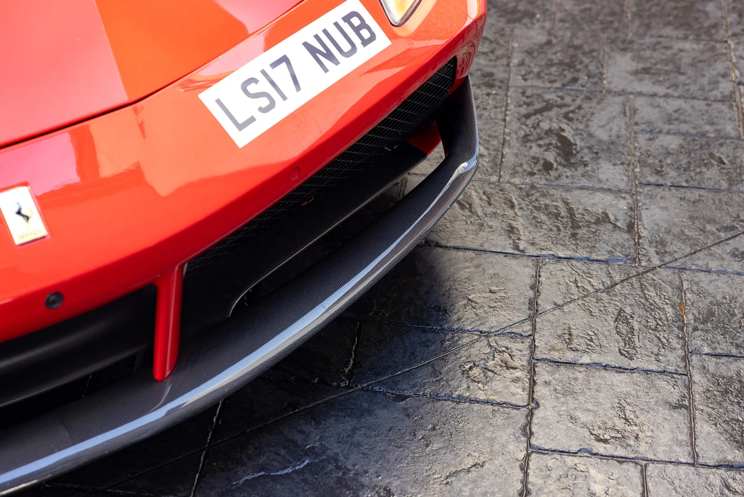 2017 Ferrari 488 Spider - Image 23 of 31