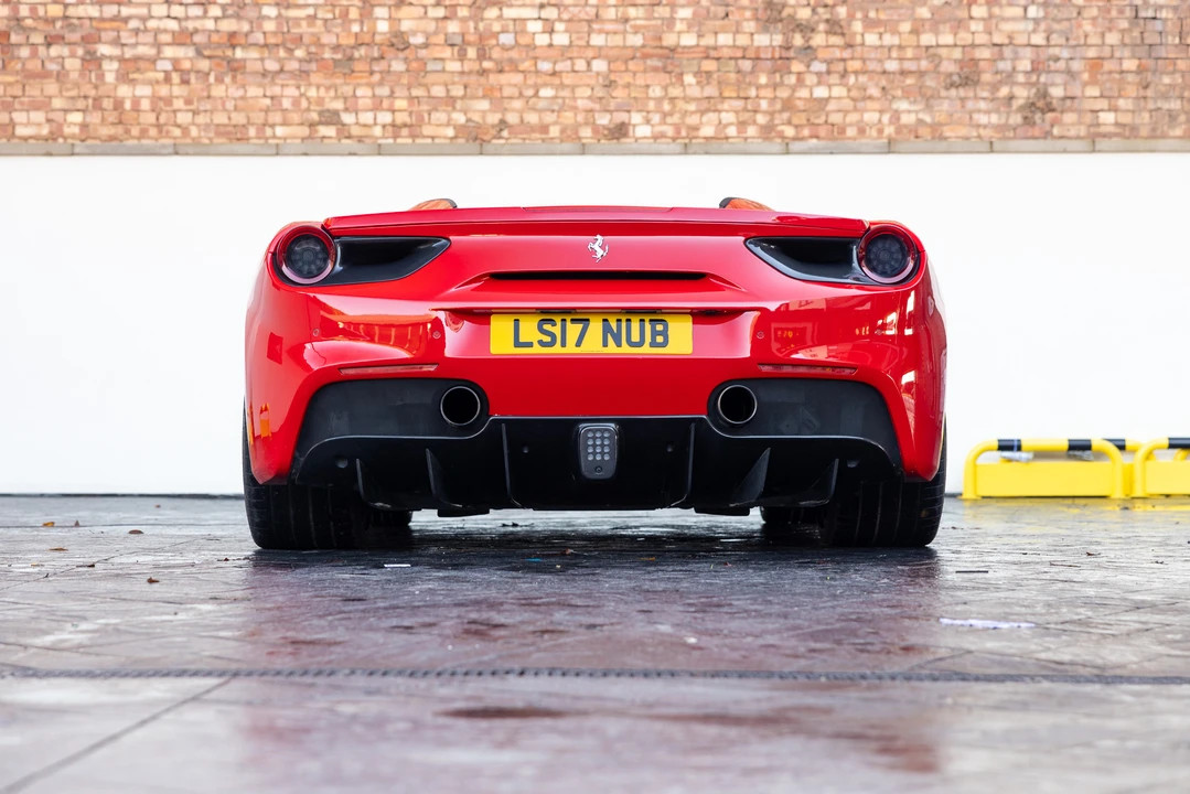 2017 Ferrari 488 Spider - Image 14 of 31