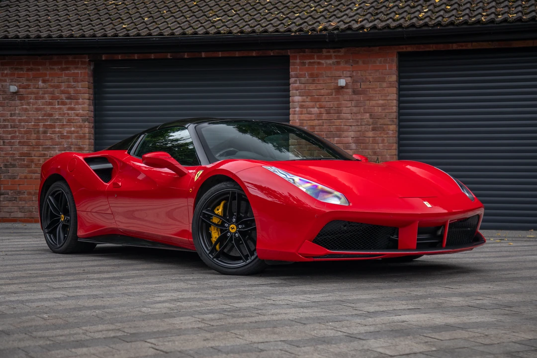 2017 Ferrari 488 Spider - Image 9 of 31