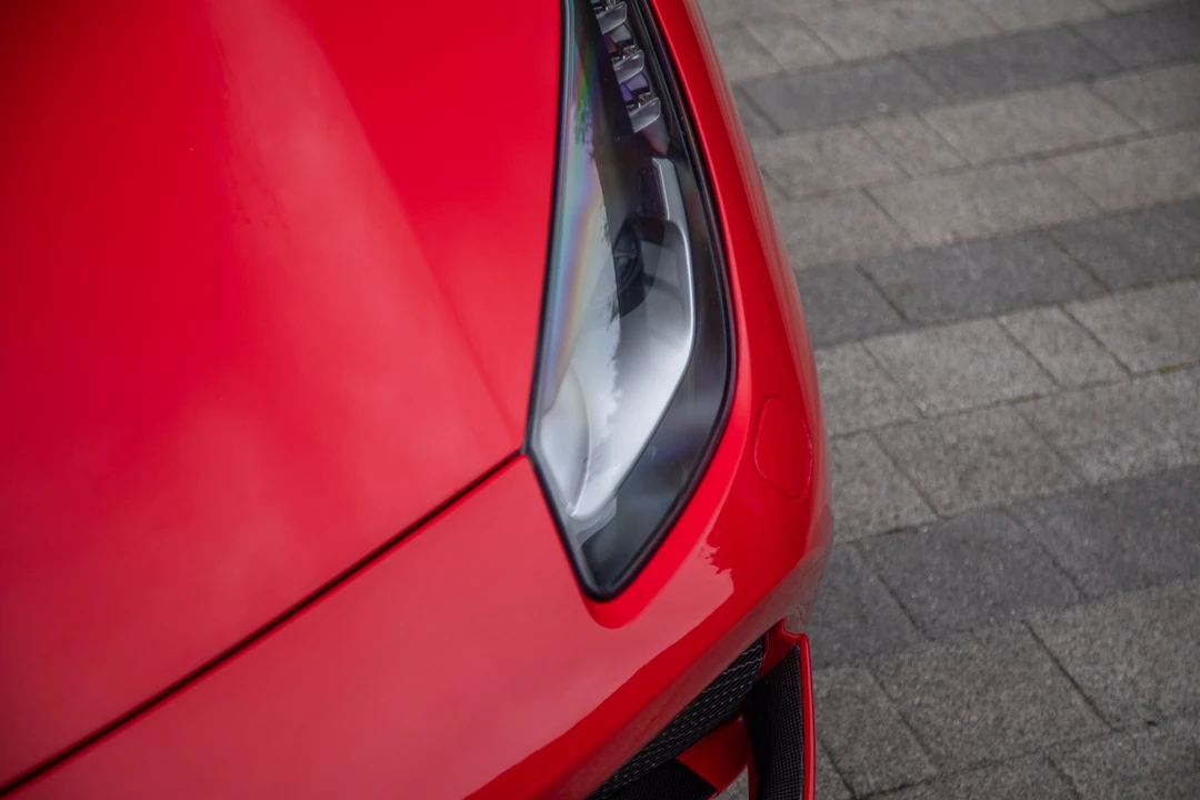 2017 Ferrari 488 Spider - Image 19 of 31