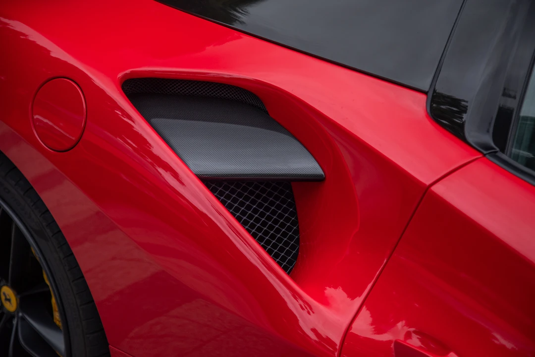 2017 Ferrari 488 Spider - Image 29 of 31