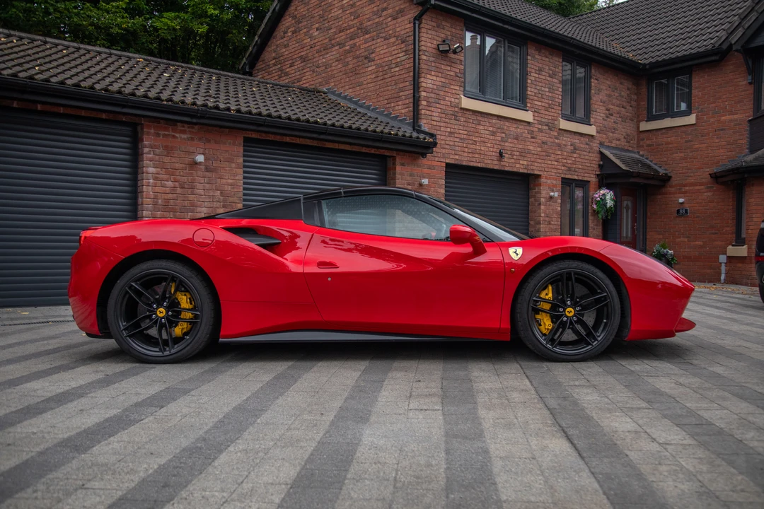 2017 Ferrari 488 Spider - Image 12 of 31