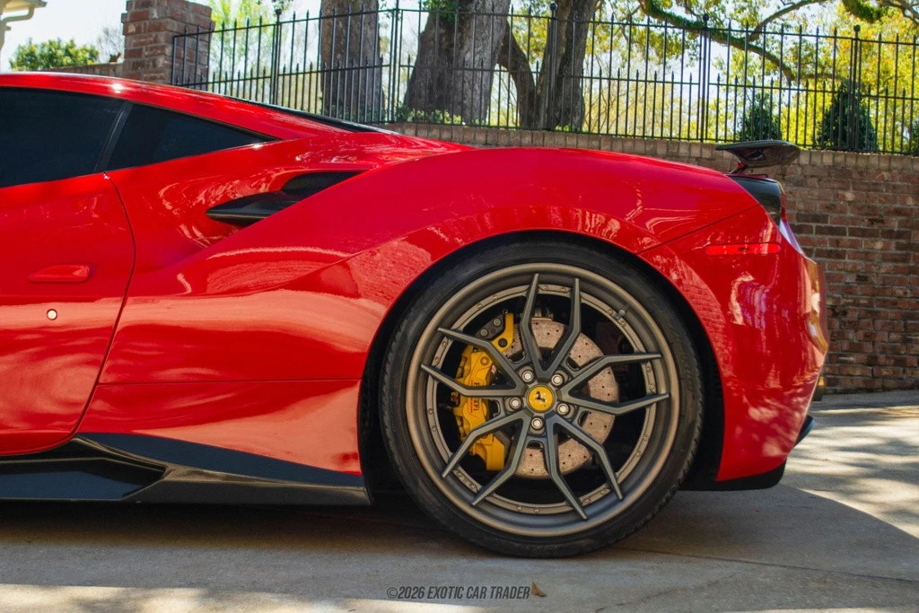 2017 Ferrari 488 - Image 5 of 12