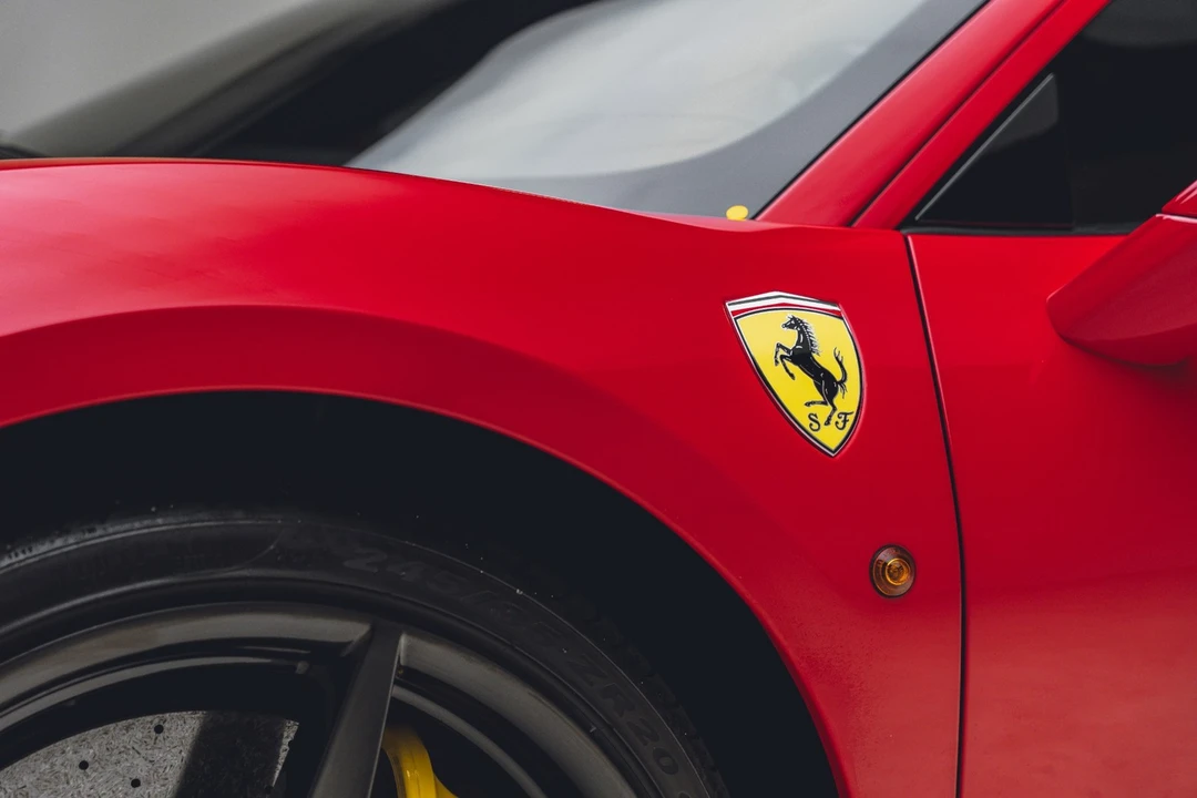 2017 Ferrari 488 - Image 22 of 31