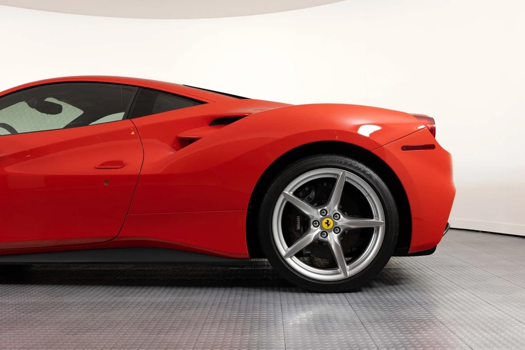 2017 Ferrari 488 - Image 10 of 12