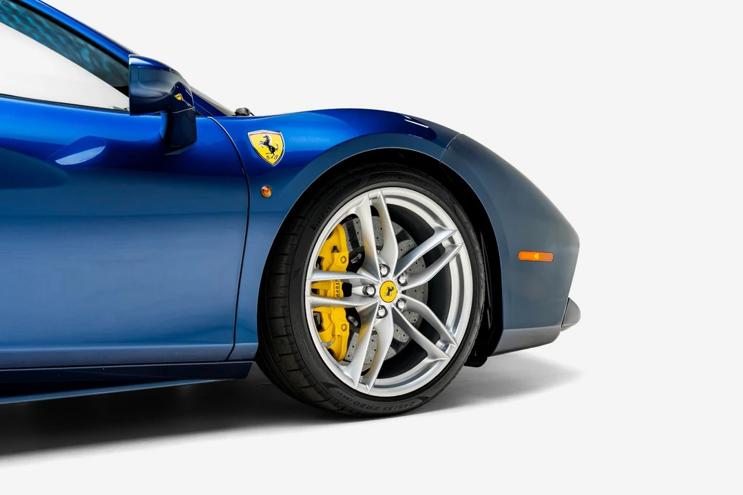 2017 Ferrari 488 GTB - Image 20 of 31