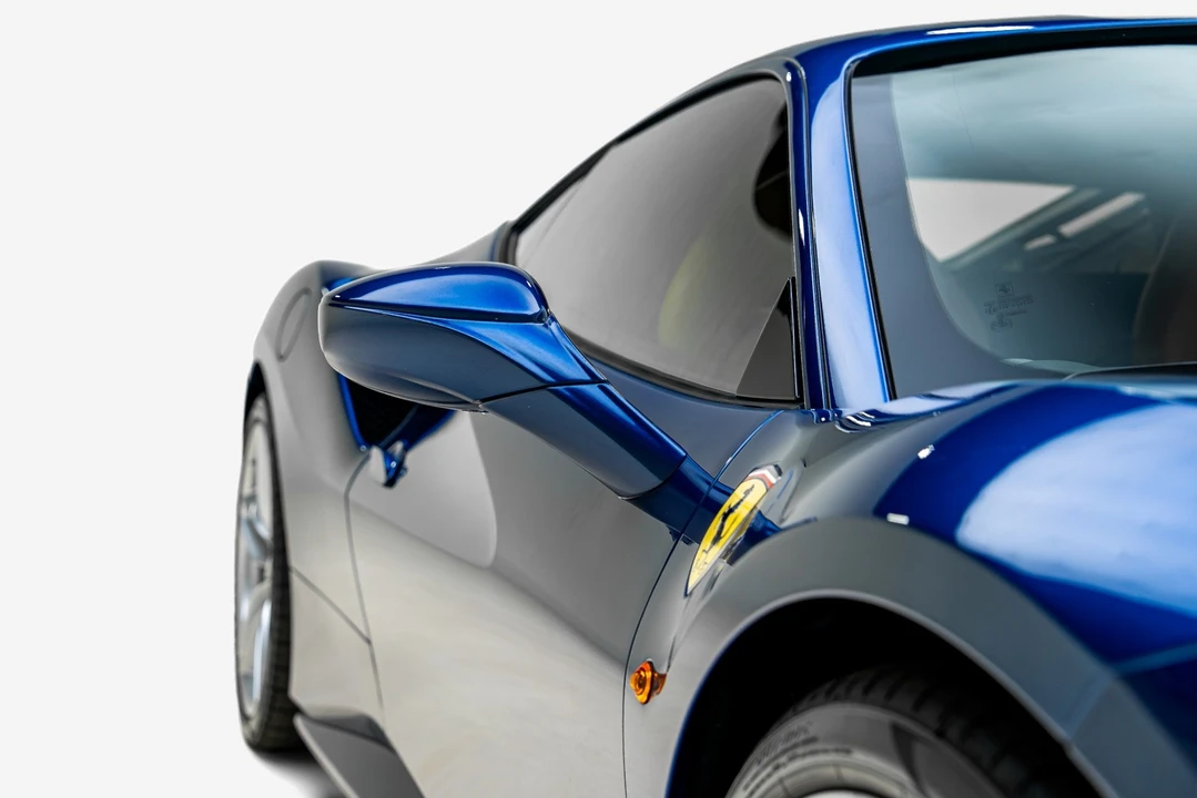 2017 Ferrari 488 GTB - Image 26 of 31