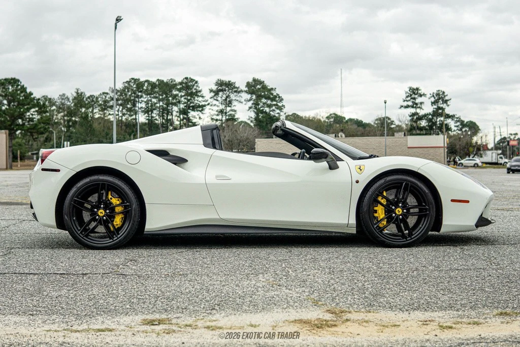 2017 Ferrari 488 - Image 8 of 12