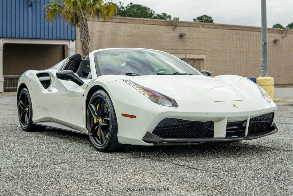 2017 Ferrari 488 - Image 11 of 12