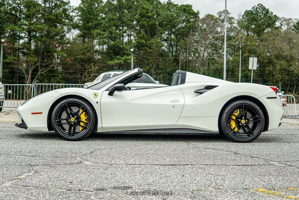2017 Ferrari 488 - Image 3 of 12