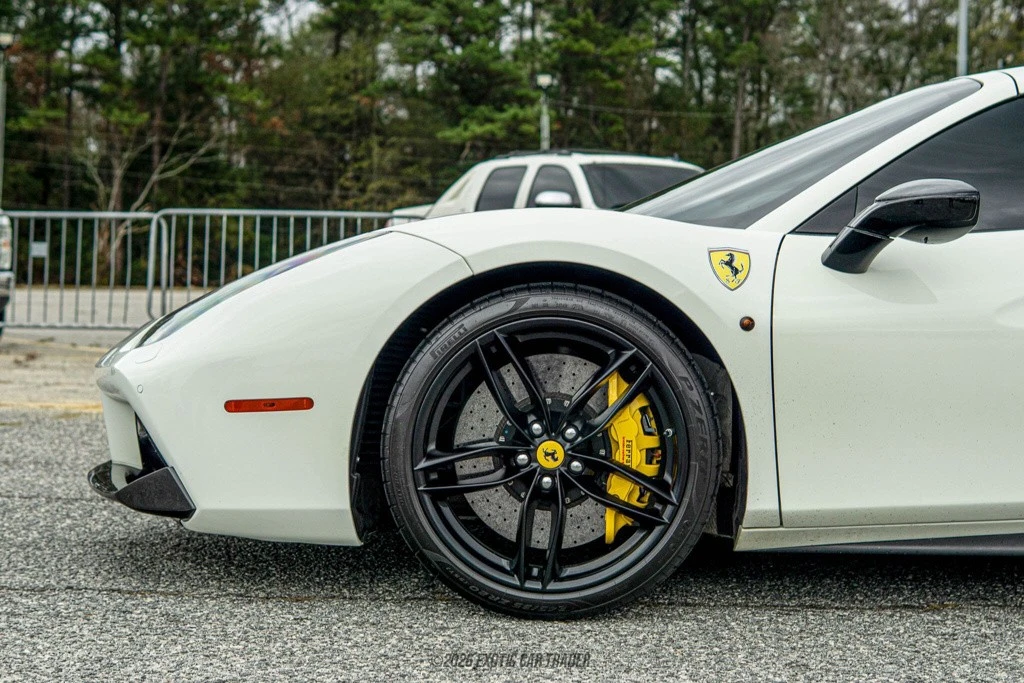 2017 Ferrari 488 - Image 4 of 12