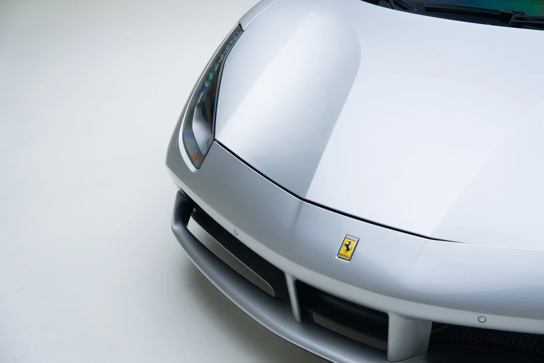 2017 Ferrari 488 - Image 7 of 21