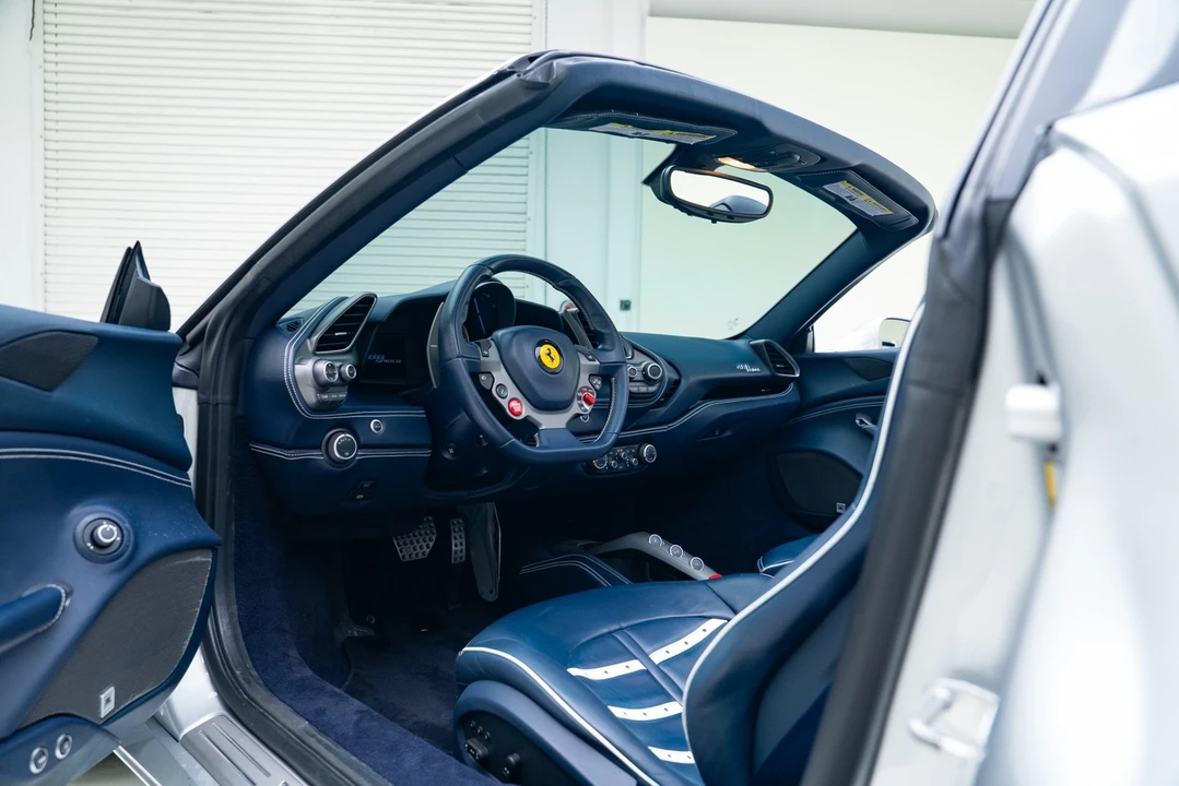 2017 Ferrari 488 - Image 2 of 21
