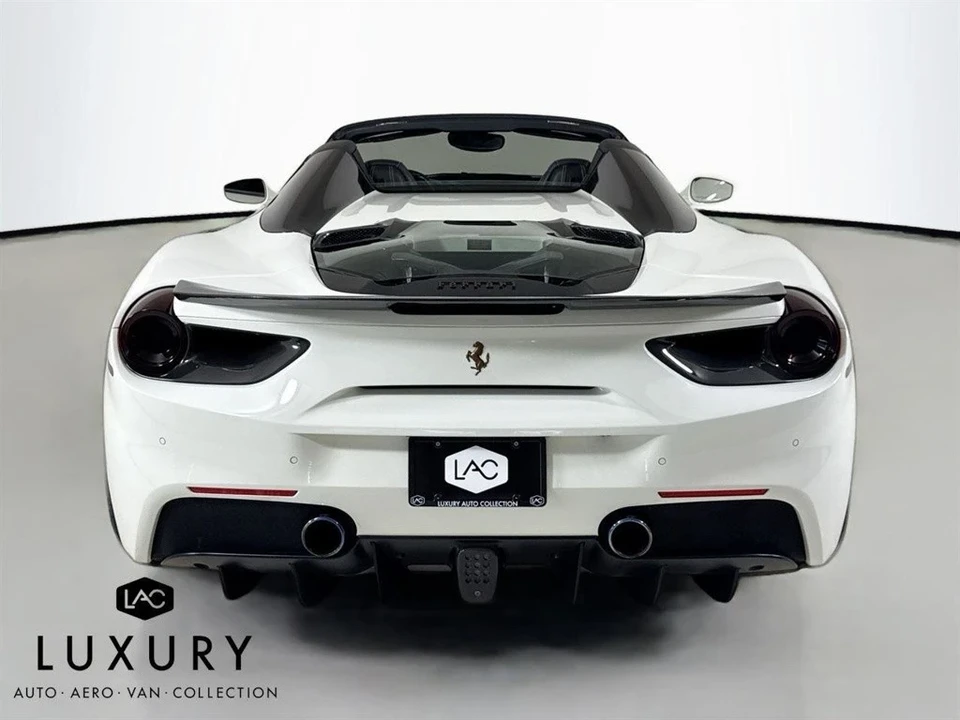 2017 Ferrari 488 - Image 5 of 12