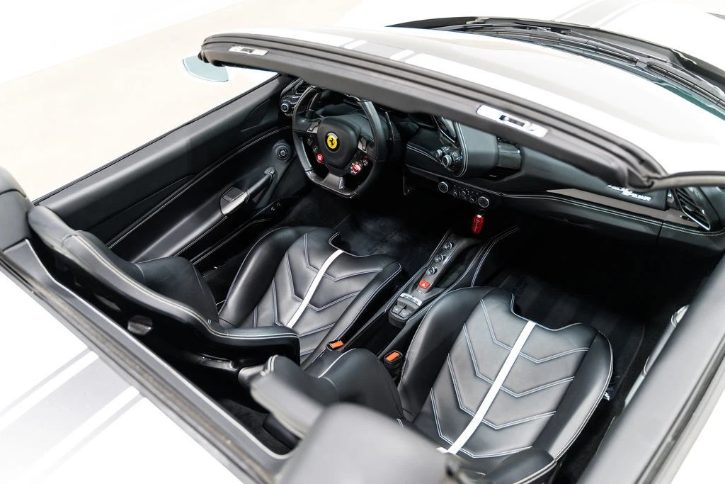 2017 Ferrari 488 - Image 5 of 24