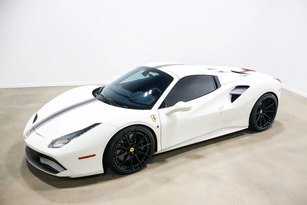 2017 Ferrari 488 - Image 14 of 24