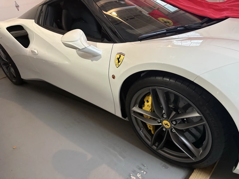 2017 Ferrari 488 - Image 19 of 21