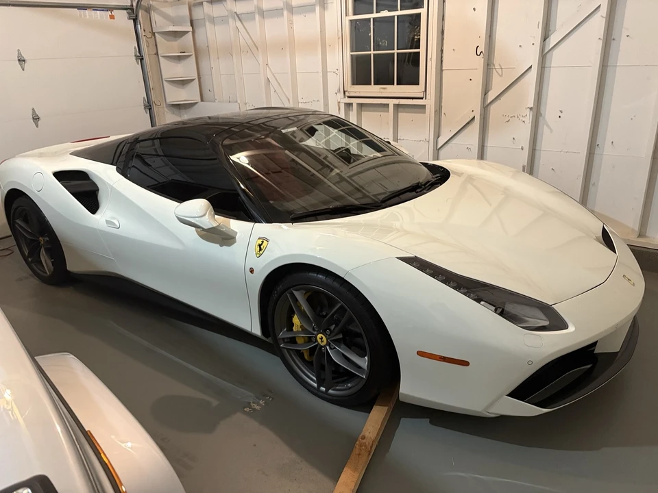 2017 Ferrari 488 - Image 4 of 21