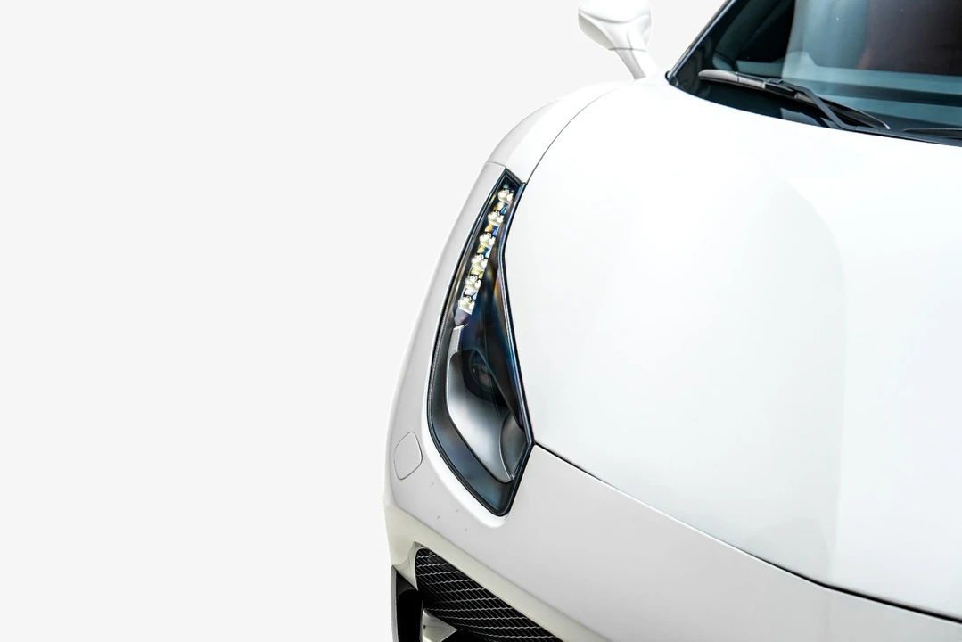 2017 Ferrari 488 - Image 18 of 31